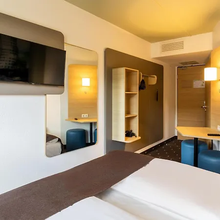 Hotel City-sued Dusseldorf