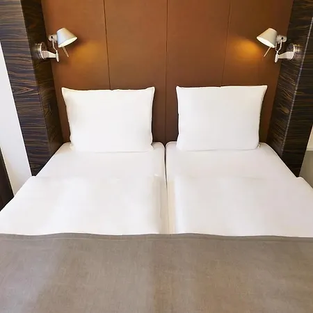 City-sued Hotel Dusseldorf
