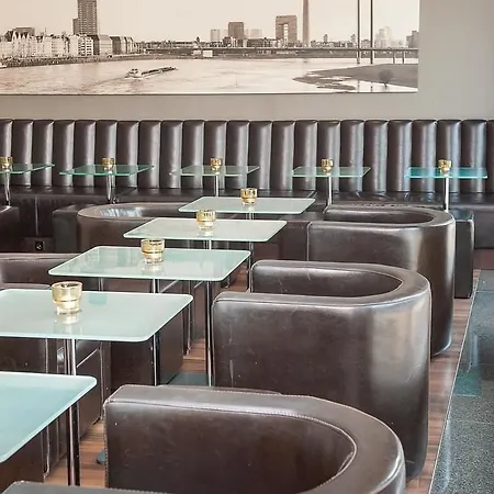 City-sued 3* Düsseldorf