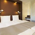 City-sued Hotel